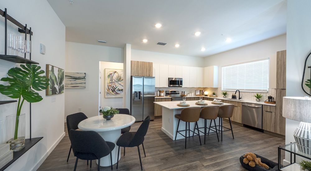 atlasgrandpalm0466ac9dedff2d57d2d09d487355e5e385